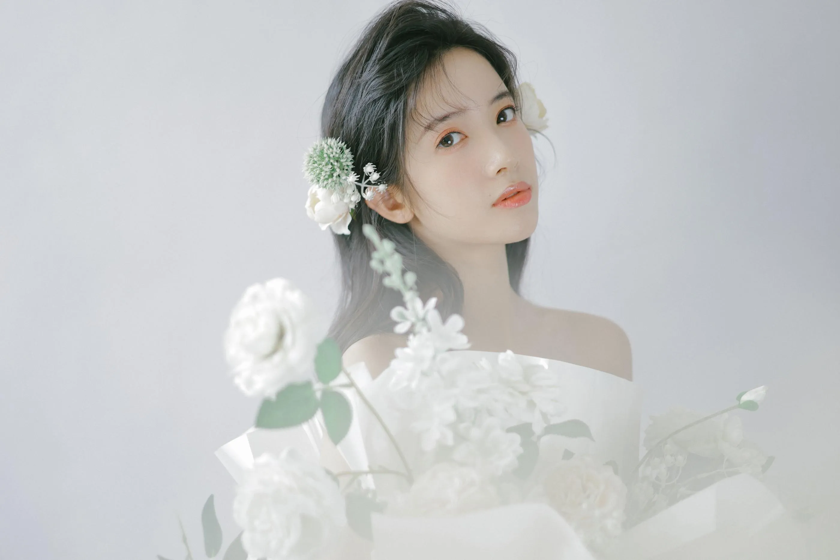 [YITUYU艺图语]2022.07.26 花束女孩 一只阿梦崽 [32P]插图7